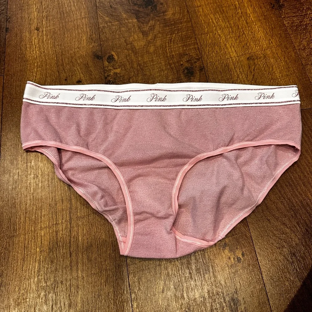 Victoria's Secret Bundle - Picture 5 of 11